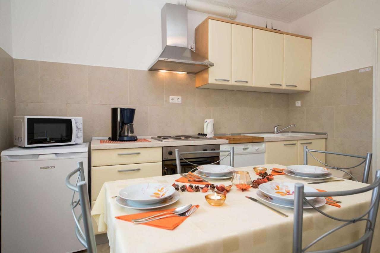 Villa House Denis à Crikvenica Extérieur photo