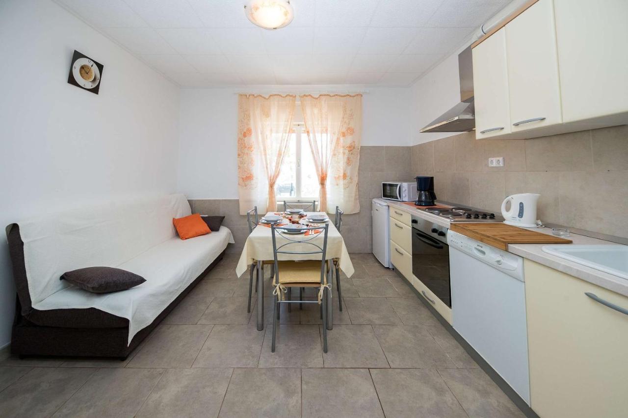 Villa House Denis à Crikvenica Extérieur photo